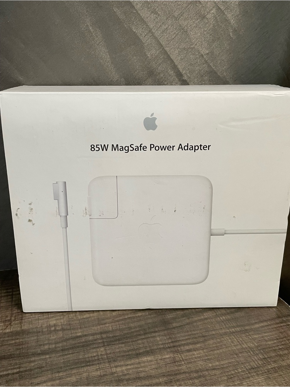 Genuine Apple 85W MagSafe 1 Power Adapter MacBook Pro Charger